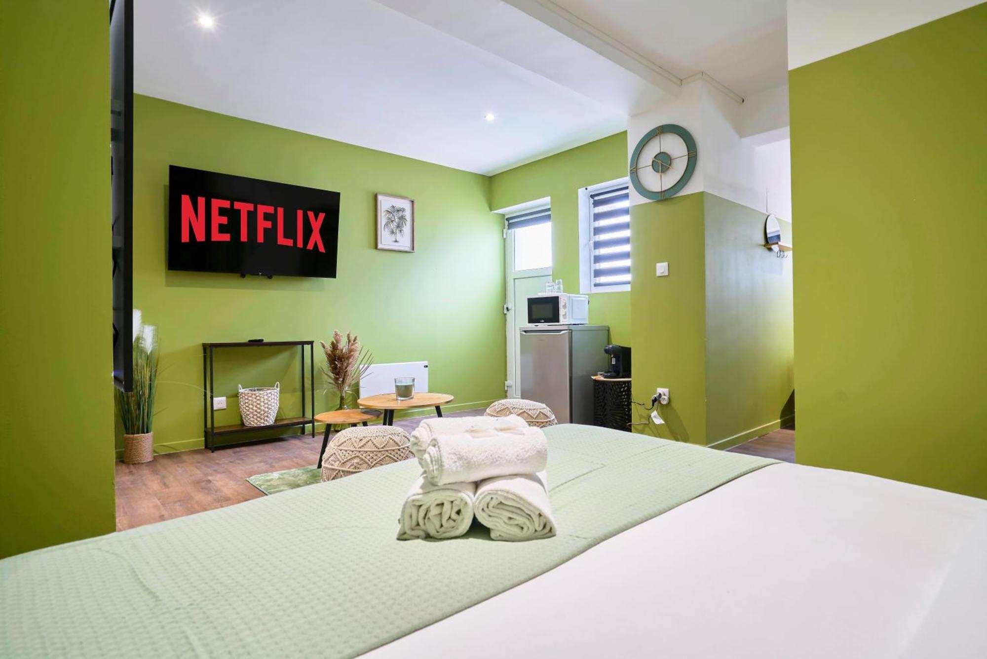 شقة Ng Prestige - Lille L Roubaix Trichon - Balneo - Netflix - Wifi المظهر الخارجي الصورة